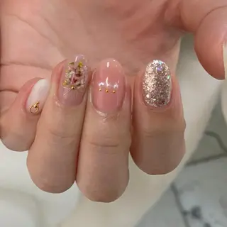 ネイル アトリエ　ミモザ所属・いまむら あかりのネイルデザイン