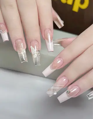 ネイル EMI ANA.CHUOのネイルデザイン