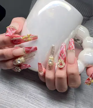 ネイル Lee Nailsのネイルデザイン