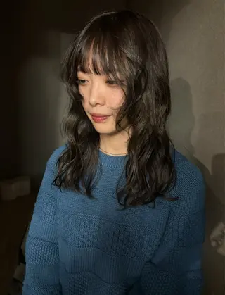 ミディアム 岩間 萌々果/eimのヘアスタイル