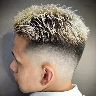 ショート メンズ 飯田 美海のヘアスタイル