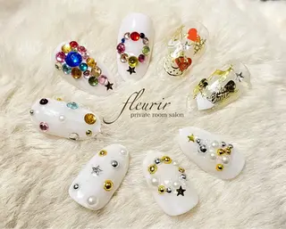 フルリール 【プライベートサロンのネイルデザイン