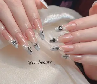 ネイル D-BEAUTY Nailsalonのネイルデザイン