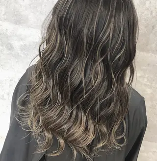 ロング カラー MiL所属・✨ハイトーン✨ 濱田知孝のヘアスタイル