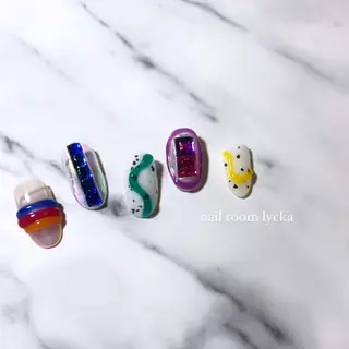 ネイル ﾈｲﾙﾙｰﾑﾘｯｶ 𝐦𝐚𝐲𝐮のネイルデザイン