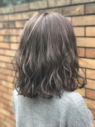 ミディアム カラー 韓国ヘア🤍髪質改善 🇰🇷AKANEのヘアスタイル