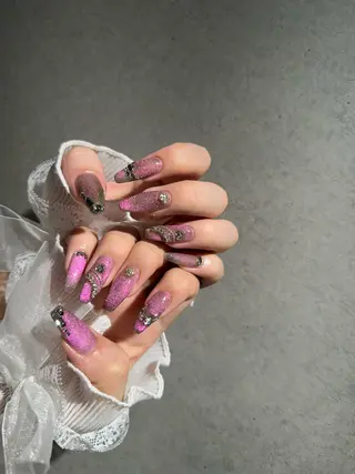 ネイル I-nailロング /ワンホン/キラキラのネイルデザイン