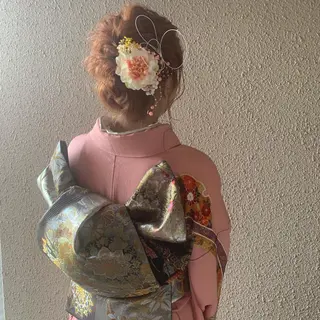 ミディアム ヘアアレンジ chouette/ 根本優希のヘアスタイル