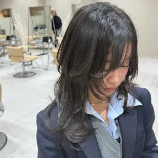 ロング 韓国レイヤー｜ 透明感カラー｜ココナのヘアスタイル