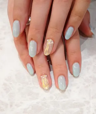 ネイル 會田 瑠衣のネイルデザイン