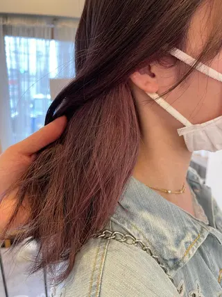 ミディアム カラー 由比藤理子 ブリーチカラー🌈のヘアスタイル