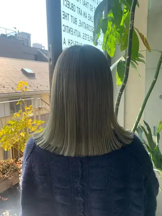 ミディアム ボブ/ベージュ/ パーマ🪿近森ゆいのヘアスタイル