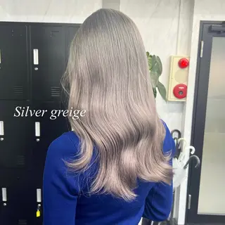 ロング カラー シールエクステ特化 ハイトーン、NANAのヘアスタイル