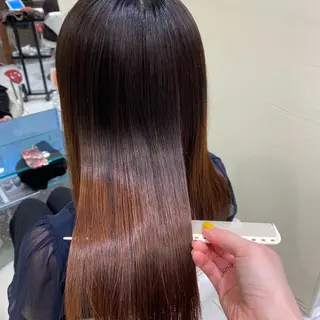 ロング ショートヘアはお任せ 冨樫真未のヘアスタイル