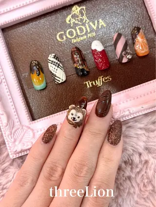 ネイル threeLion　ネイル&アイラッシュサロン所属・threeLion ネイル&アイラッシュのネイルデザイン