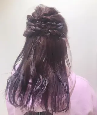 セミロング カラー 由比藤理子 ブリーチカラー🌈のヘアスタイル