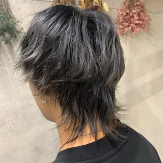 カラー にった みずきのヘアスタイル