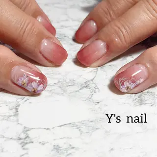 ネイル 手書きが得意🖌️ Y’s  nailのネイルデザイン