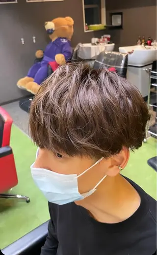 ショート カラー メンズ デザインカラー🏝️ 須賀汐音のヘアスタイル