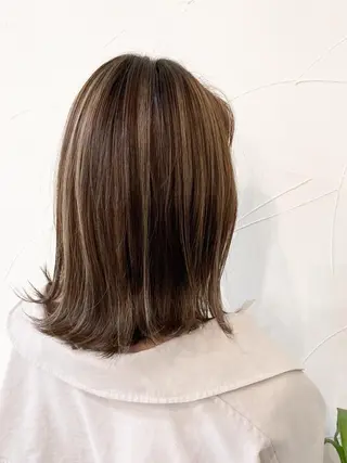 ミディアム カラー 樋野 亮のヘアスタイル