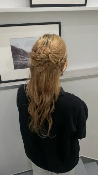 ロング ヘアアレンジ 黒木 心温のヘアスタイル