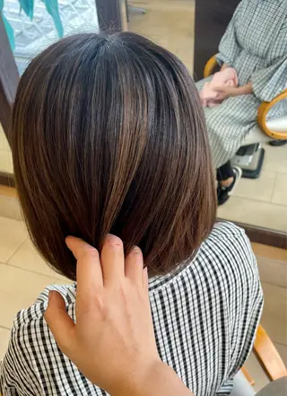 ミディアム カラー 透明感カラー✨艶髪 制作🌱山根あゆみのヘアスタイル