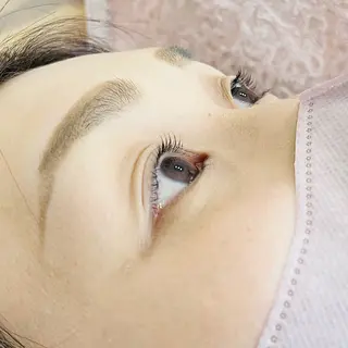 マツエク・マツパ 松岡 アユミ  berryのマツエク・マツパデザイン