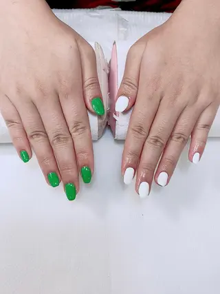 ネイル マックスケリー梅田店所属・佐橋 友美のネイルデザイン