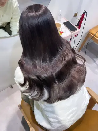ロング カラー 若月 あやかのヘアスタイル