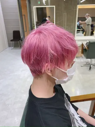 ショート カラー メンズ 𝐍𝐚𝐧𝐚{ 髪質改善/ハイトーンのヘアスタイル