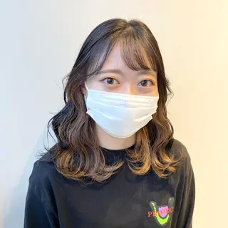 ミディアム カラー 💖暖色・ハイトーン 🐈みおり💖のヘアスタイル