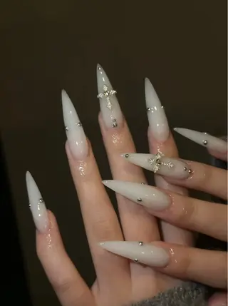 ネイル NiJi Nailsのネイルデザイン