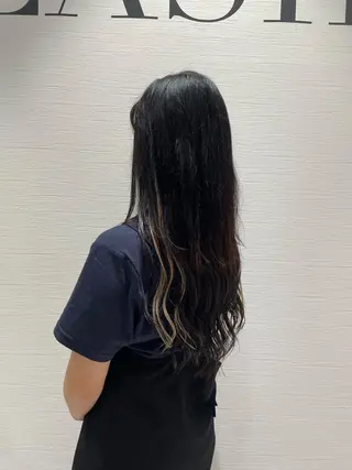 ロング TAKI KOTOのヘアスタイル