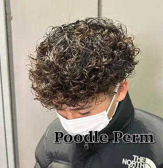 パーマ 新世代パーマ⚡️ の達人トモ⚡️のヘアスタイル