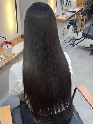 ミディアム カラー パーマ ブリーチなし/ ベージュ/akiraのヘアスタイル