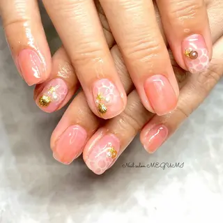 ネイル Nail salon MEGUMIのネイルデザイン