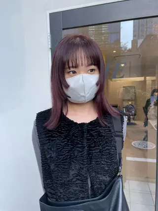 ミディアム カラー Koto🌿 ブリーチなしカラーのヘアスタイル