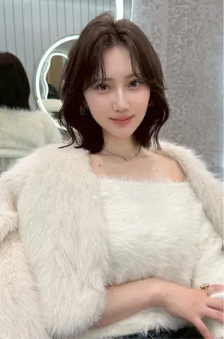 ミディアム 大宮🤍縮毛矯正 レイヤー🪽なるのヘアスタイル