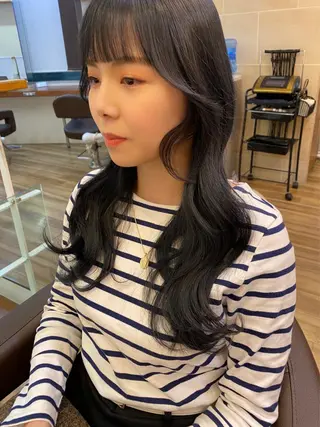 ロング カラー レイヤーカット /透明感/千葉怜寿のヘアスタイル