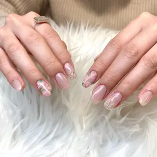 ネイル 新井 ひなののネイルデザイン