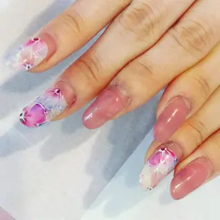 ネイル Angeailes〜アンジュエール〜所属・開運ネイル Angeailesのネイルデザイン