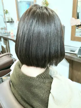カラー ミディアム 【大宮】デザイナー Anne 諳 アンのヘアスタイル