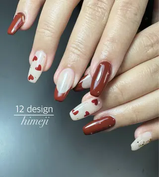 ネイル 12 designのネイルデザイン