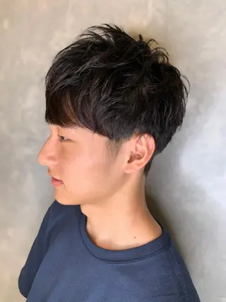 メンズ 吹田 駿 髪質改善縮毛矯正のヘアスタイル