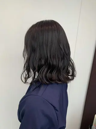 ミディアム stair:case 武蔵小杉店所属・艶カラーリスト 牛込萌香のヘアスタイル