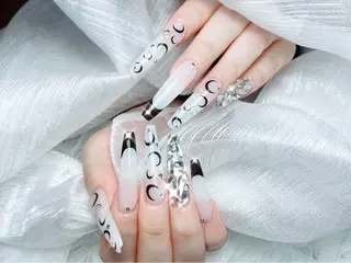 ネイル Naomi nailのネイルデザイン