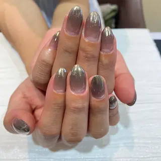 ネイル 脇坂 千晶のネイルデザイン