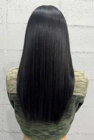 ロング アイルーチェ所属・Hair&Make キキのヘアスタイル