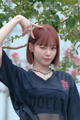 ミディアム chihiro / ミディアムカットのヘアスタイル