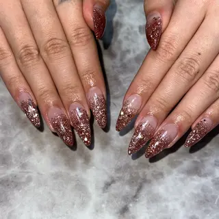 セミロング BeautySalonKREI所属・KREI NORIKAのネイルデザイン